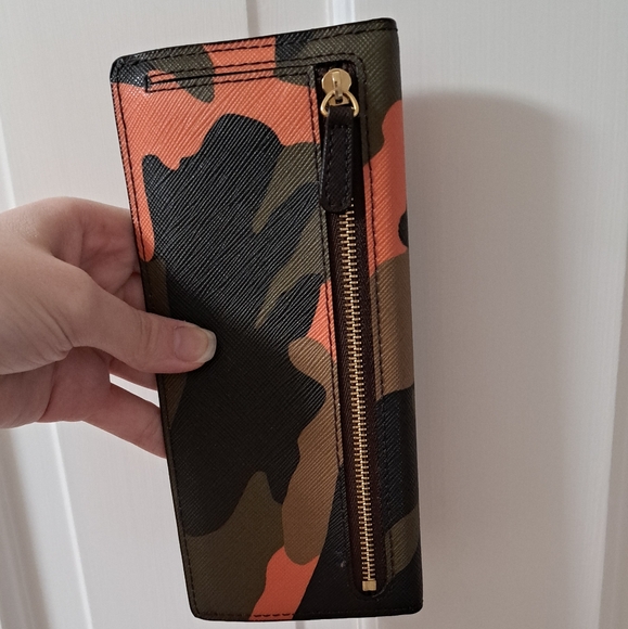 Camo Michael Kors Bag - Picture 6 of 6